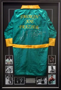Smokin-Joe-Frazier-Boxing-Gown1
